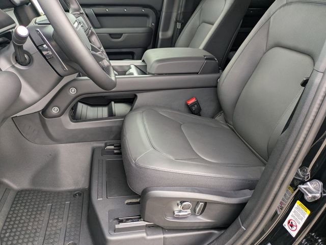 New 2026 Land Rover Defender 130 V8 image 12