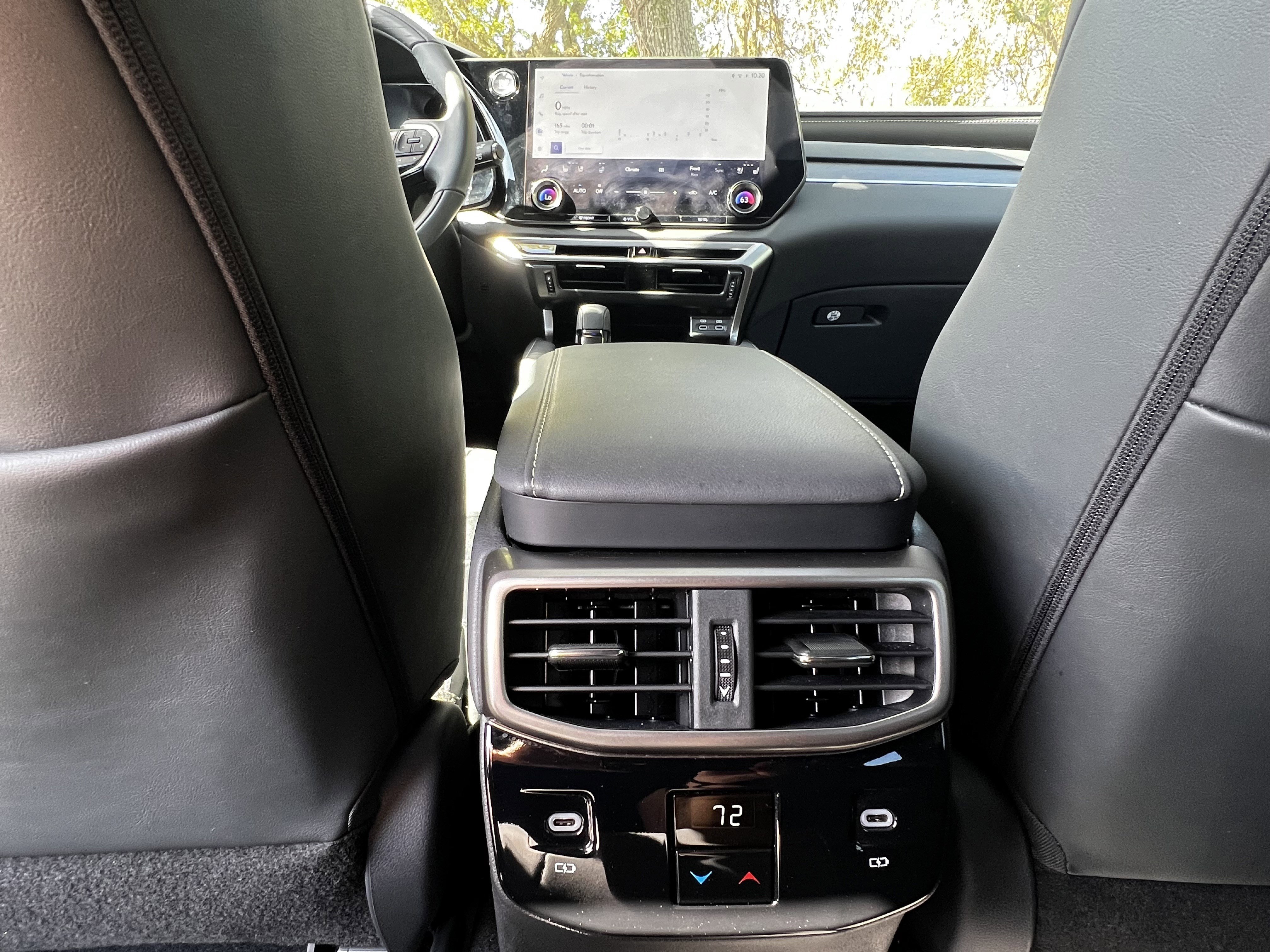 Used 2024 Lexus RX 350 Premium w/ Cold Area Package AWD/4WD image 37