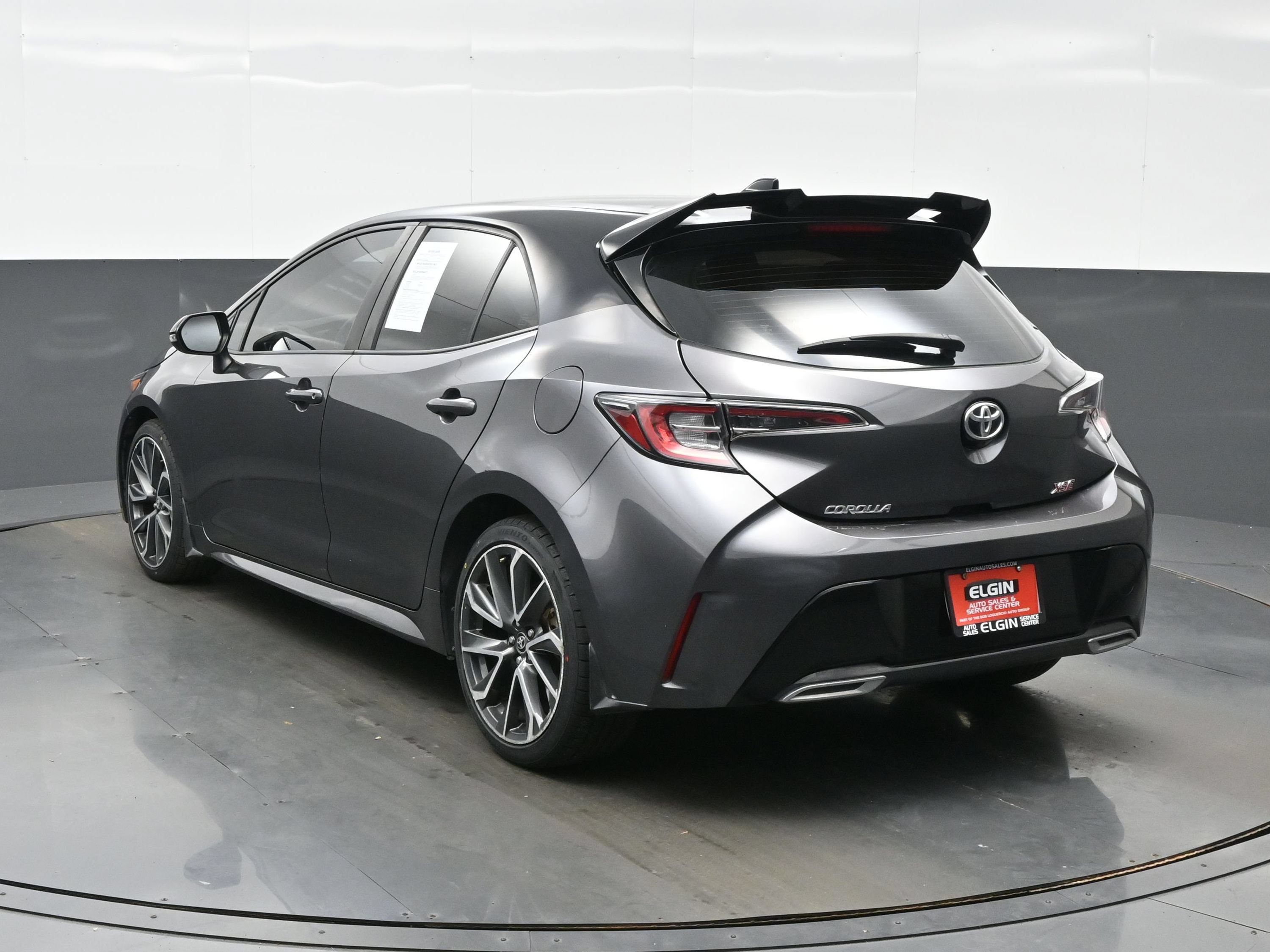 Used 2022 Toyota Corolla XSE FWD image 4