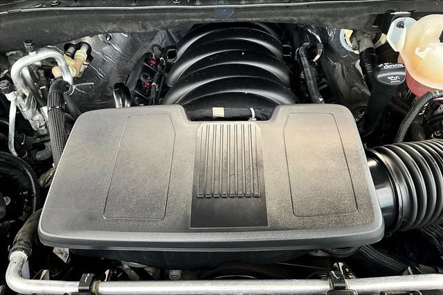 Used 2022 Chevrolet Tahoe Premier AWD/4WD image 31