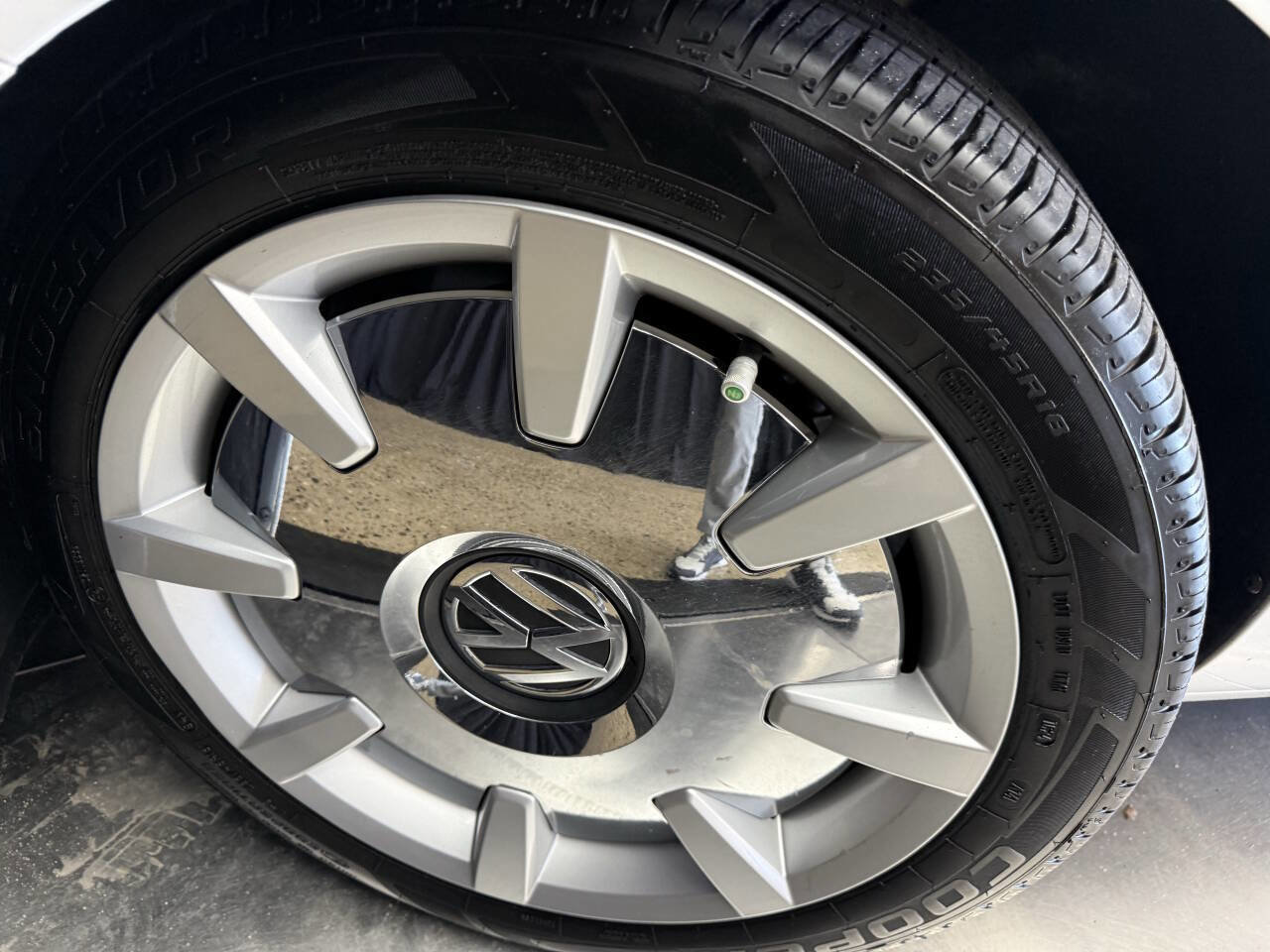 Used 2014 Volkswagen Beetle 2.5 image 34