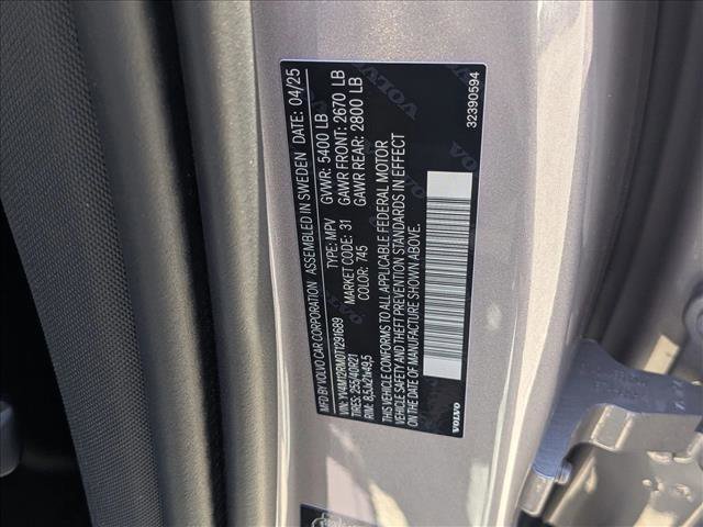 New 2026 Volvo XC60 B5 Ultra w/ Climate Package image 18