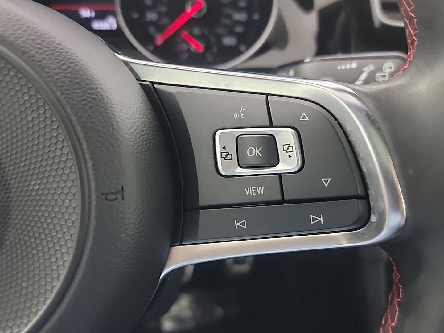 Used 2020 Volkswagen GTI Autobahn image 26