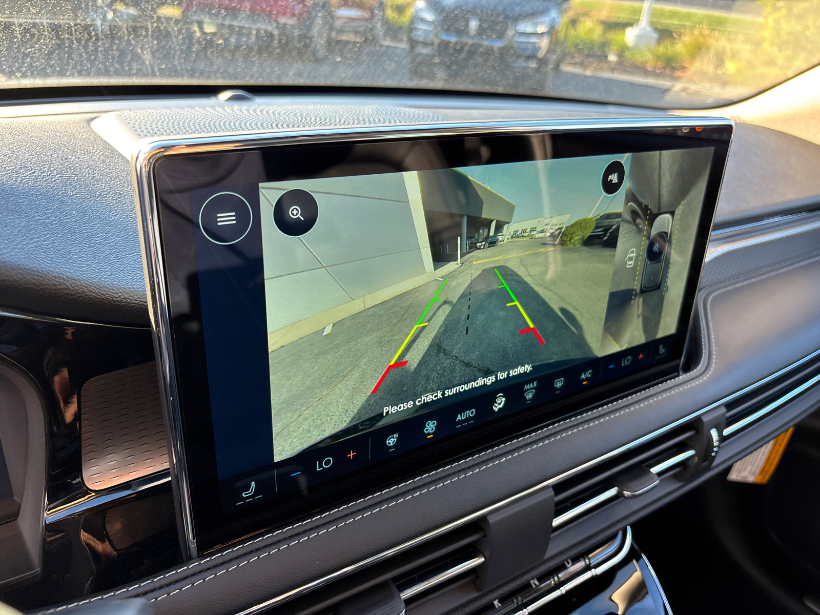 New 2026 Lincoln Corsair Reserve w/ Rear Removable Package Tray image 20