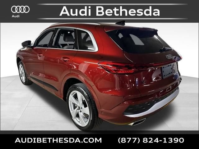 Certified 2025 Audi Q5 Premium Plus w/ Premium Plus AWD/4WD image 5