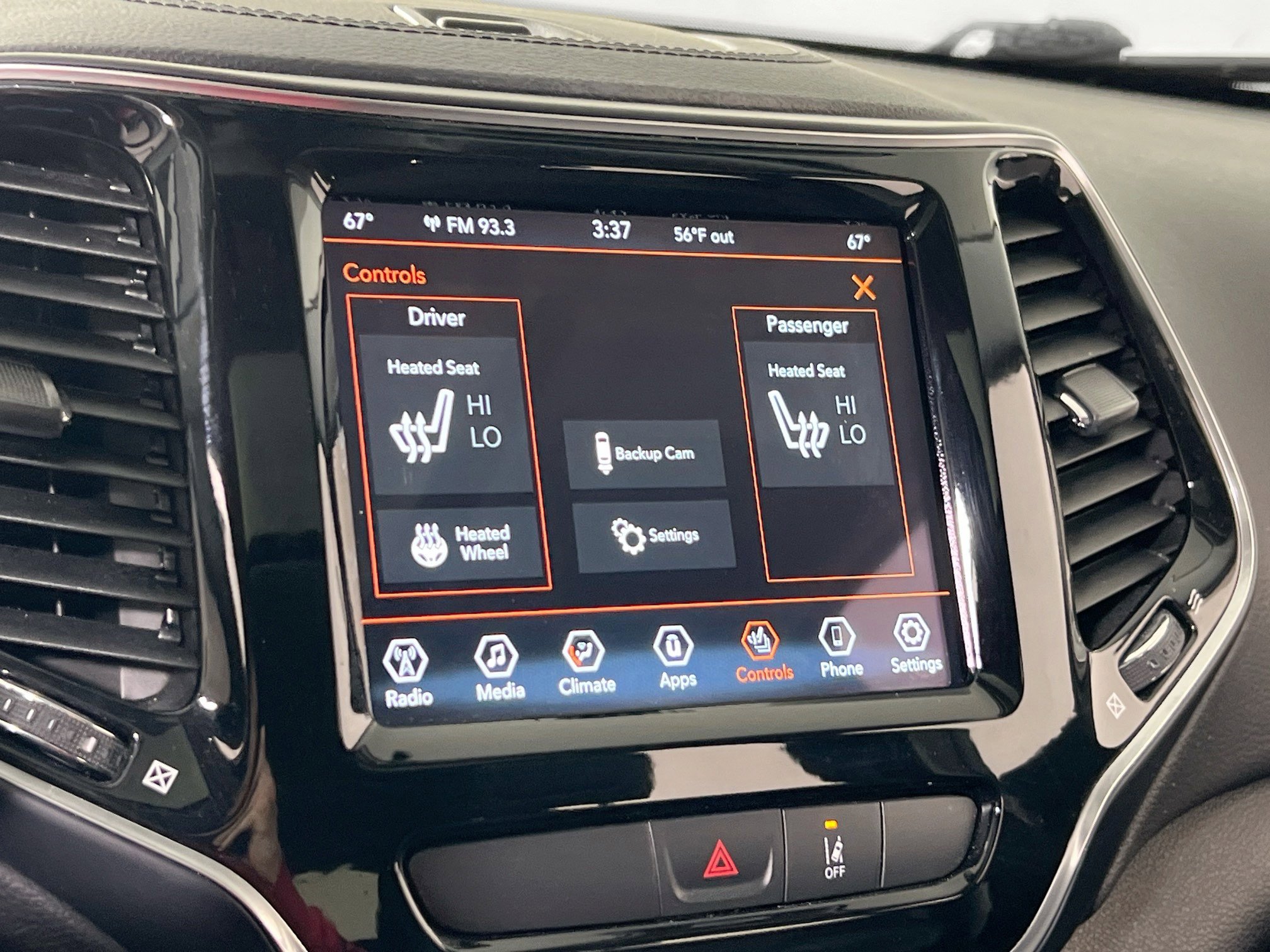 Used 2022 Jeep Cherokee Limited AWD/4WD image 19