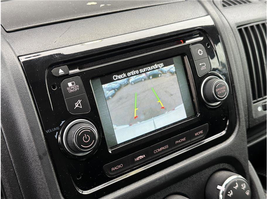 Used 2015 RAM ProMaster 2500 w/ Interior Convenience Group image 9