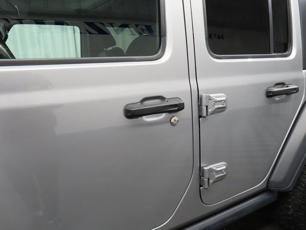 Used 2020 Jeep Wrangler Unlimited Sport image 34