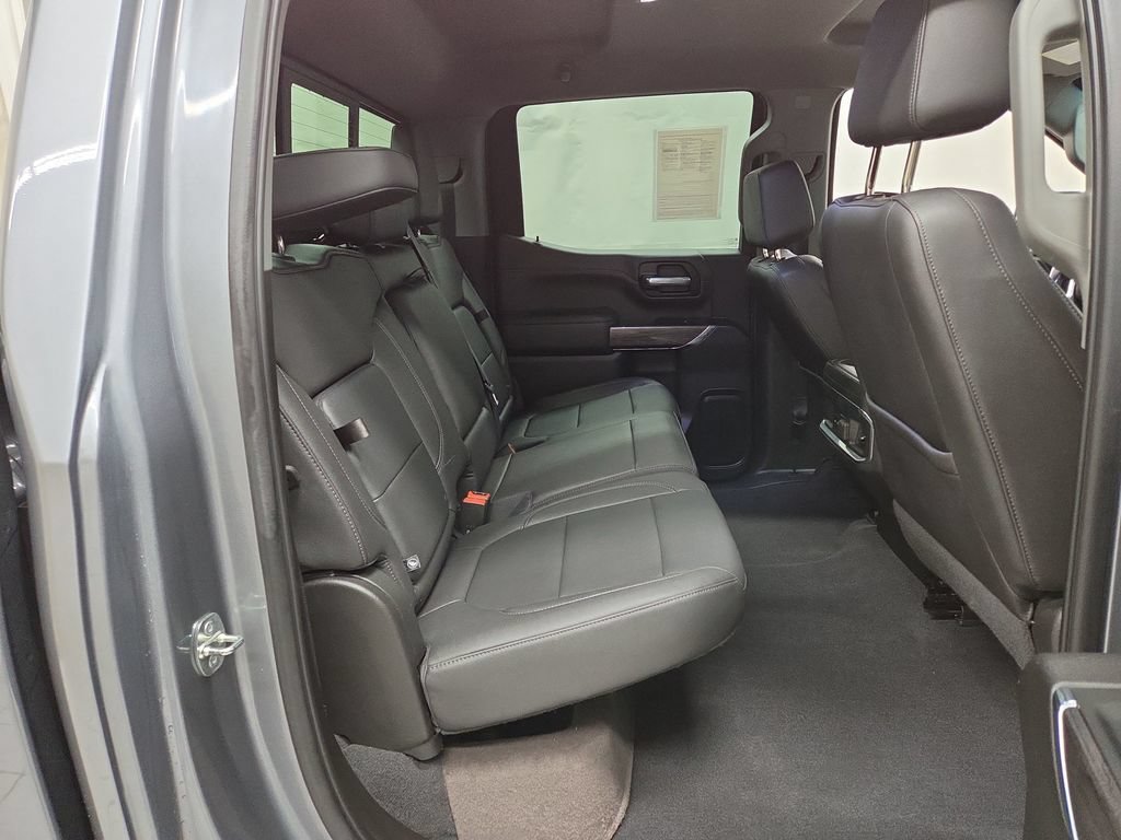 Used 2021 Chevrolet Silverado 1500 LTZ AWD/4WD image 9