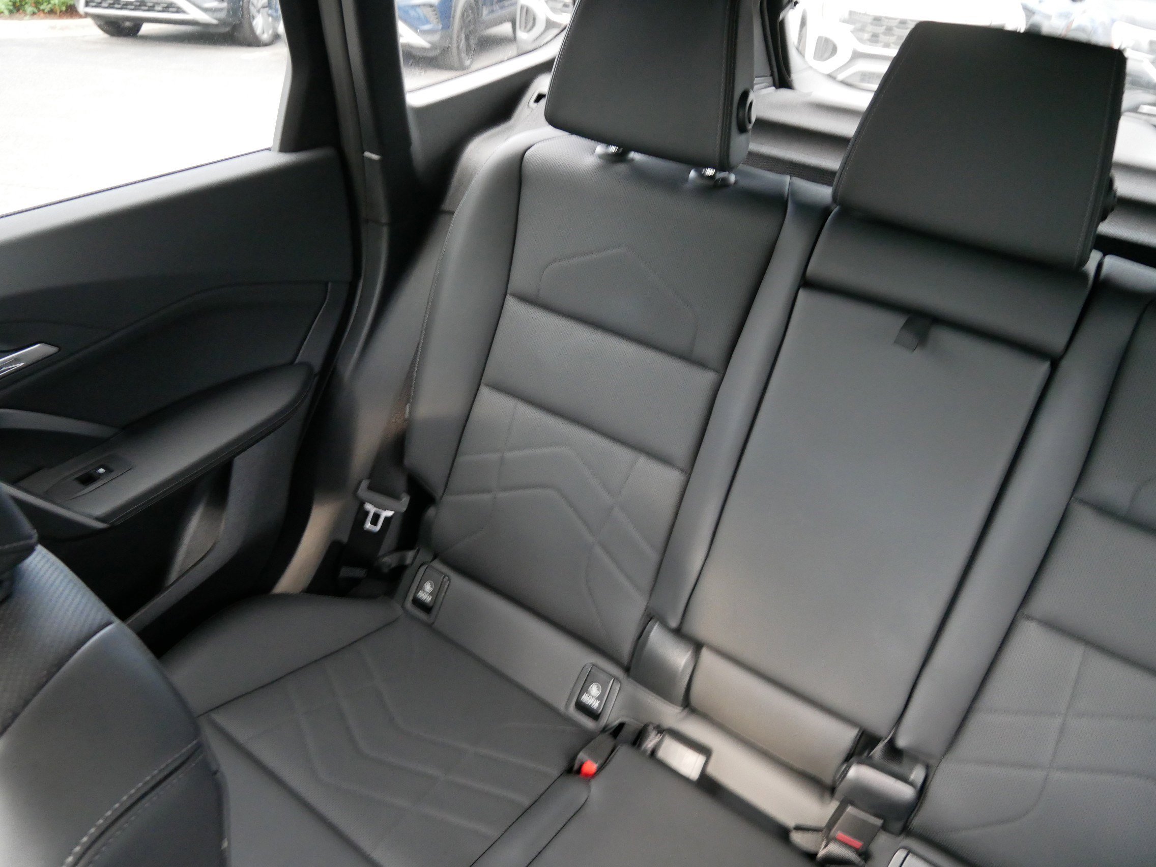 Used 2025 BMW X1 xDrive28i image 12