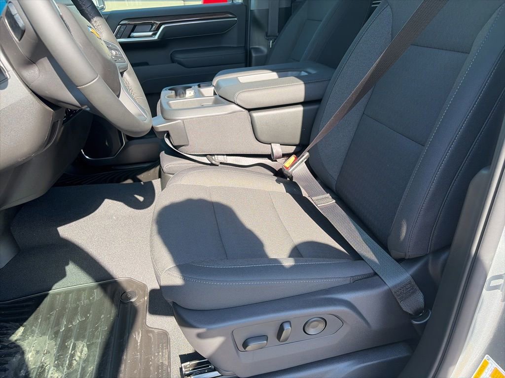 Used 2026 Chevrolet Silverado 1500 LT AWD/4WD image 10