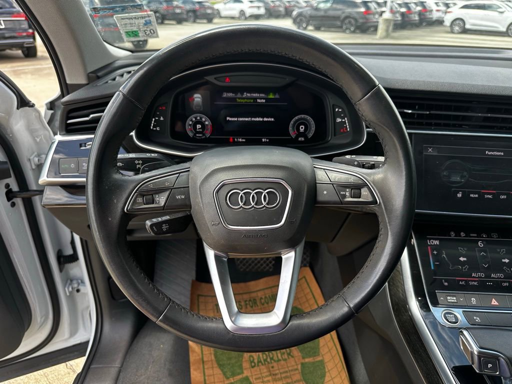 Used 2022 Audi Q7 3.0T Premium w/ Convenience Package AWD/4WD image 13