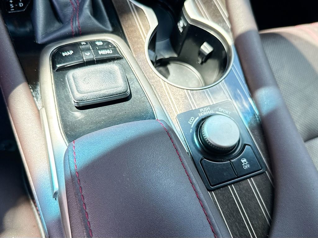 Used 2016 Lexus RX 350 FWD w/ Luxury Package image 18