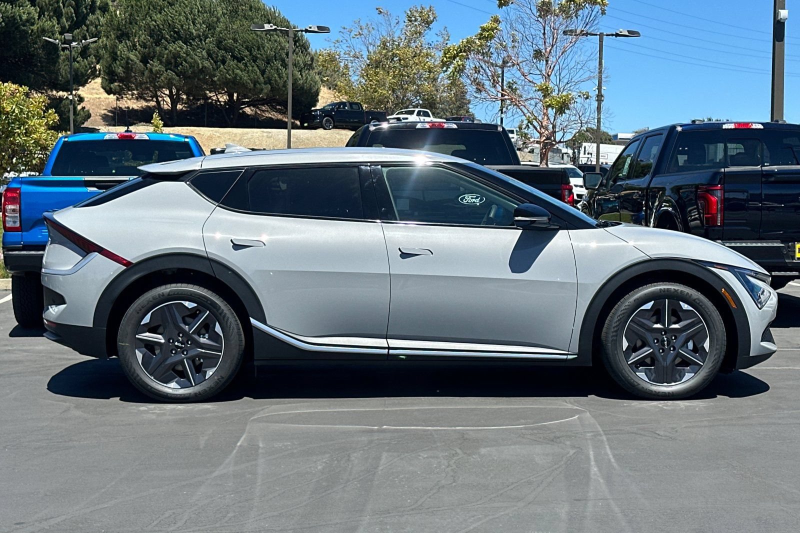 New 2026 Kia EV6 Light RWD image 3