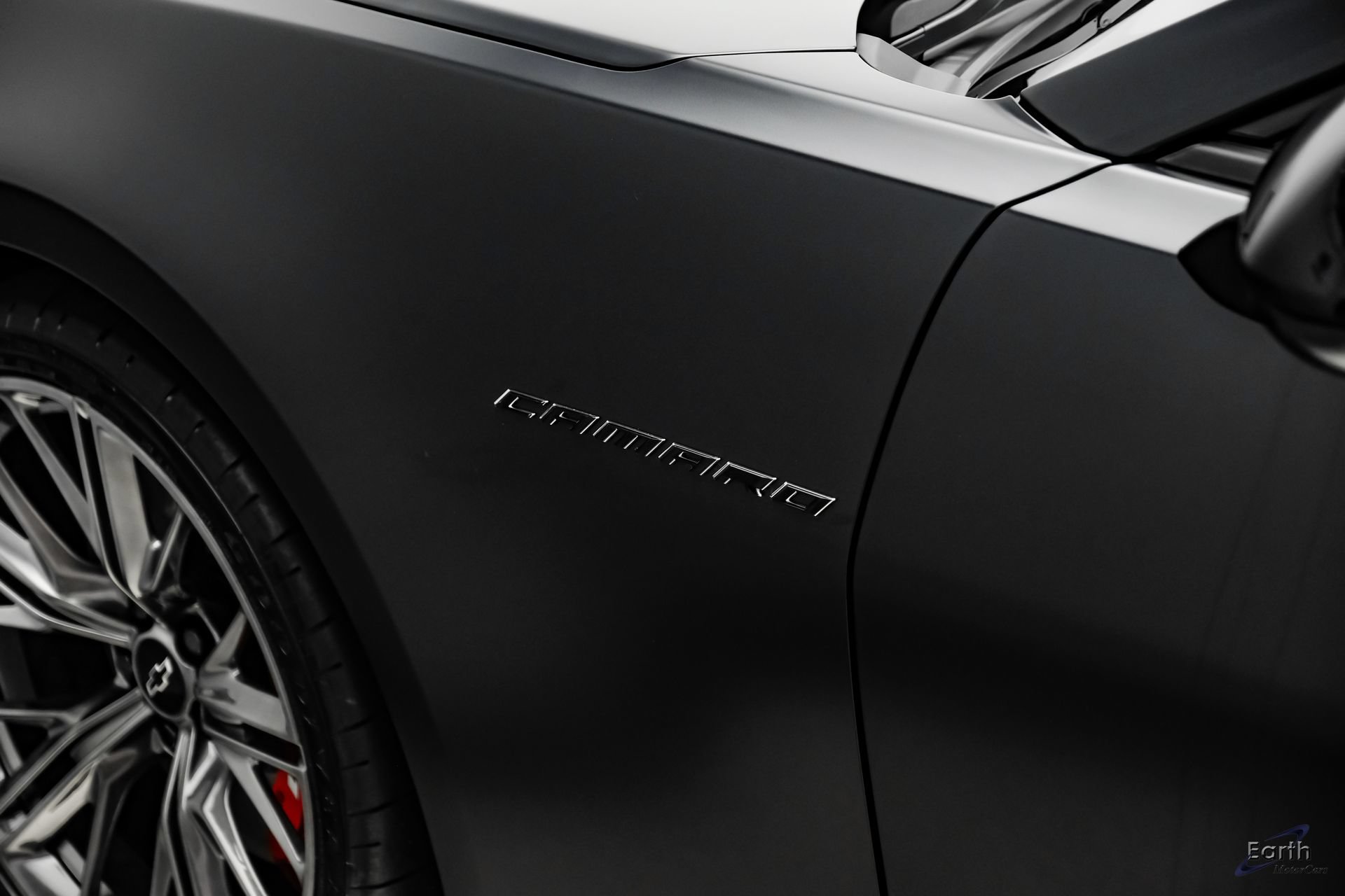 Used 2024 Chevrolet Camaro ZL1 RWD image 32
