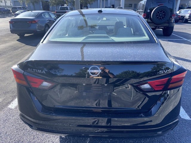 Used 2024 Nissan Altima 2.5 SV image 5