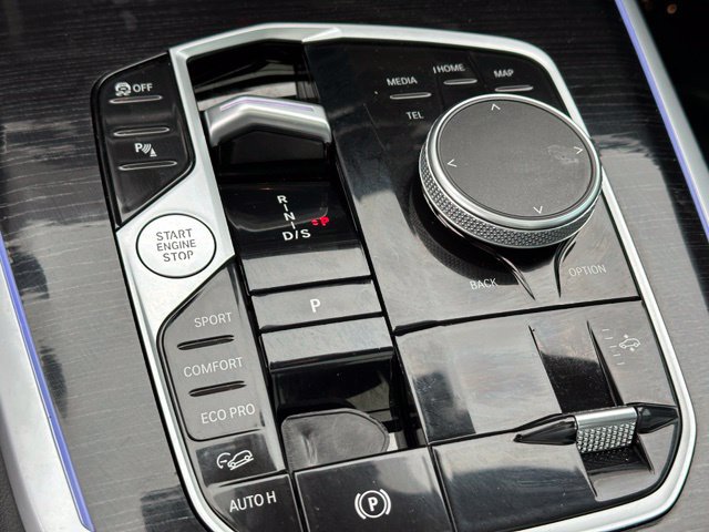 Used 2023 BMW X7 xDrive40i w/ M Sport Package AWD/4WD image 36