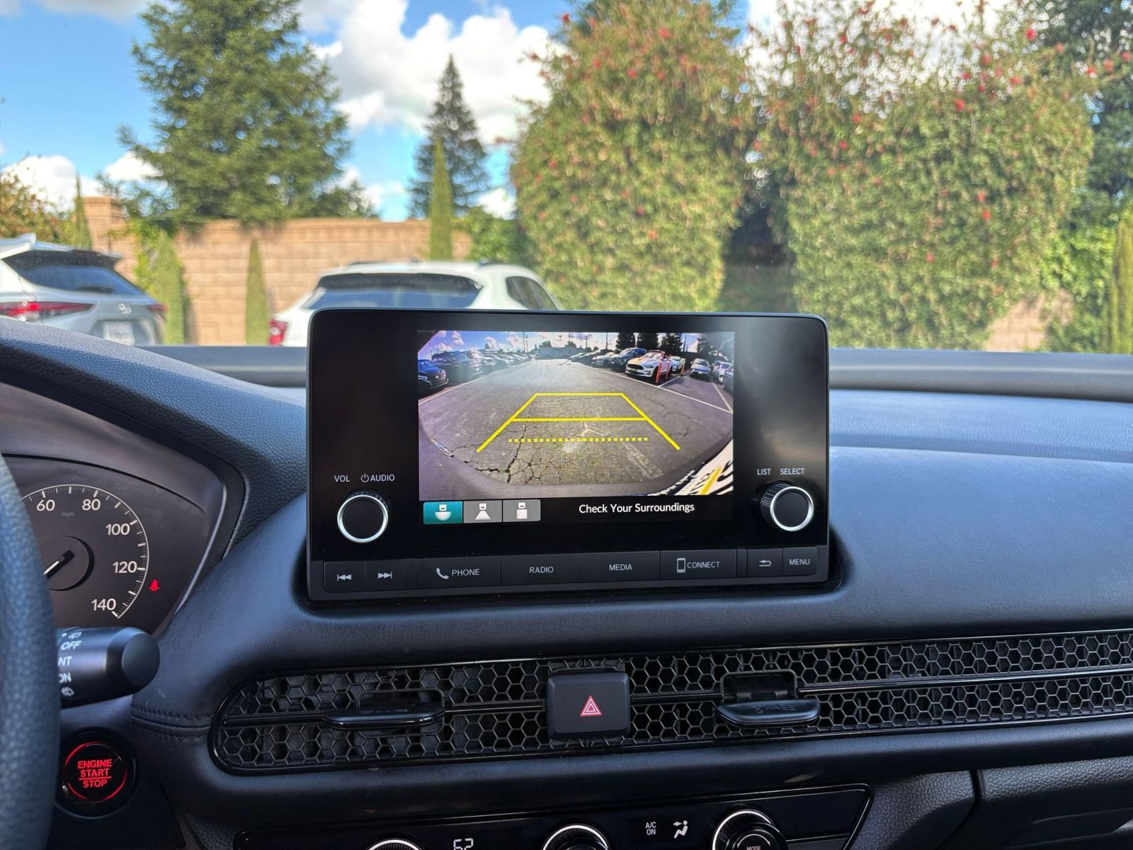 Used 2025 Honda HR-V LX image 22