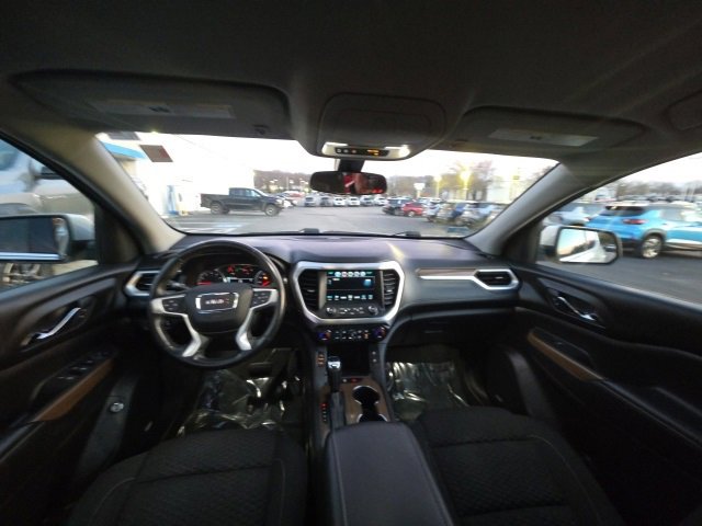 Used 2018 GMC Acadia SLE image 7