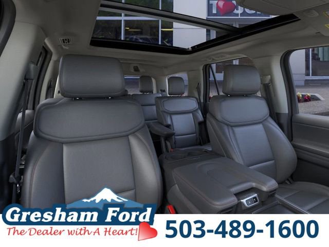 New 2025 Ford Expedition Active image 11