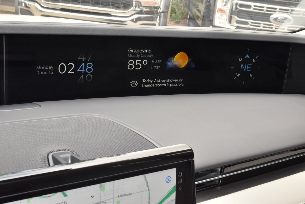 New 2026 Lincoln Nautilus Premier AWD/4WD image 27