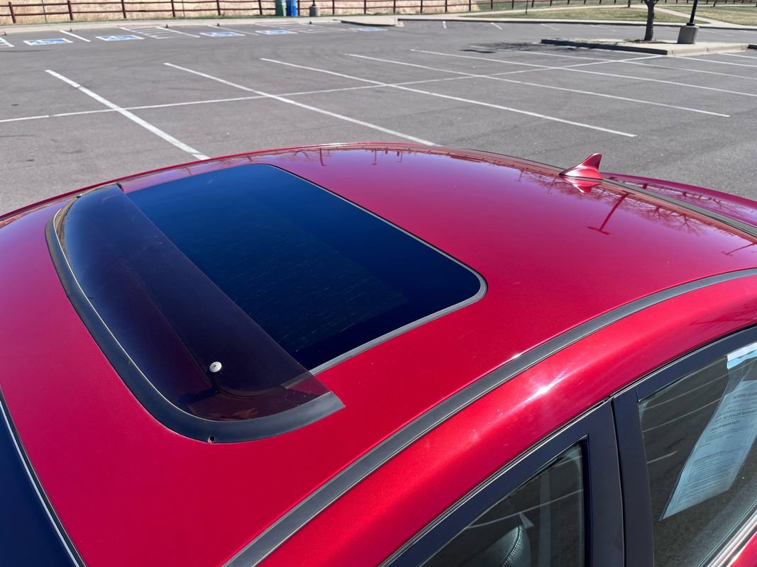 Used 2013 Hyundai Elantra Limited w/ Technology Pkg image 10