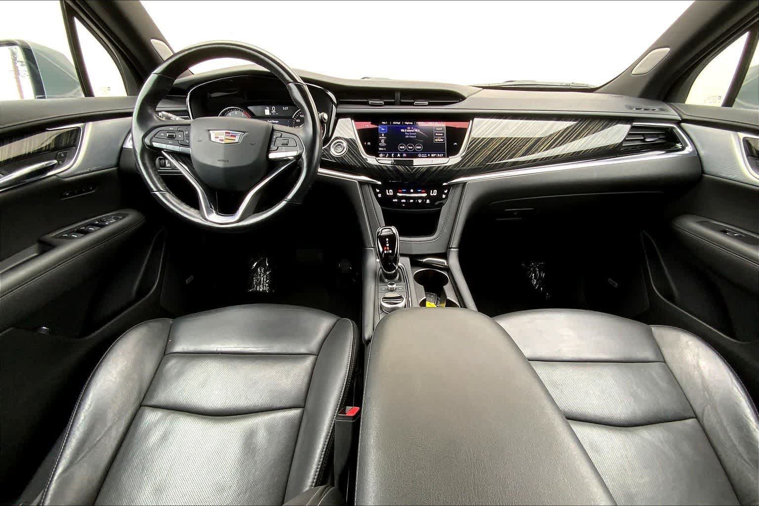 Used 2024 Cadillac XT6 Premium Luxury FWD image 10