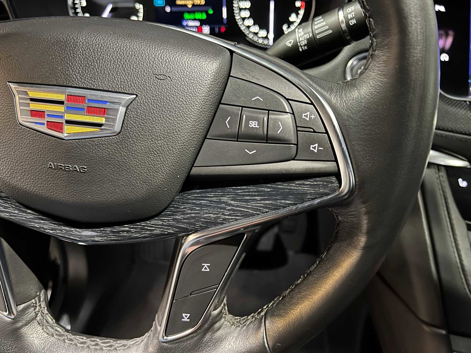 Used 2023 Cadillac XT5 Premium Luxury AWD/4WD image 31