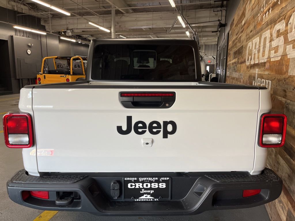 New 2026 Jeep Gladiator Sport AWD/4WD image 25