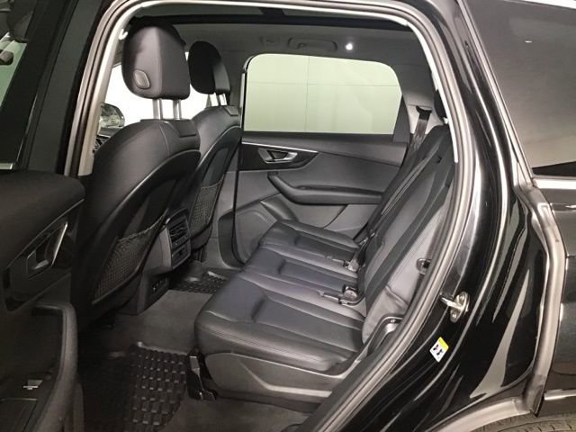Used 2023 Audi Q7 2.0T Premium w/ Convenience Package image 20