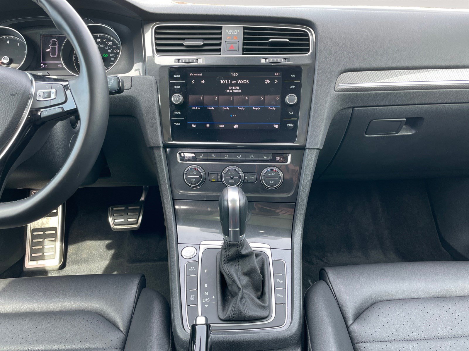 Used 2018 Volkswagen Golf Alltrack SEL AWD/4WD image 13