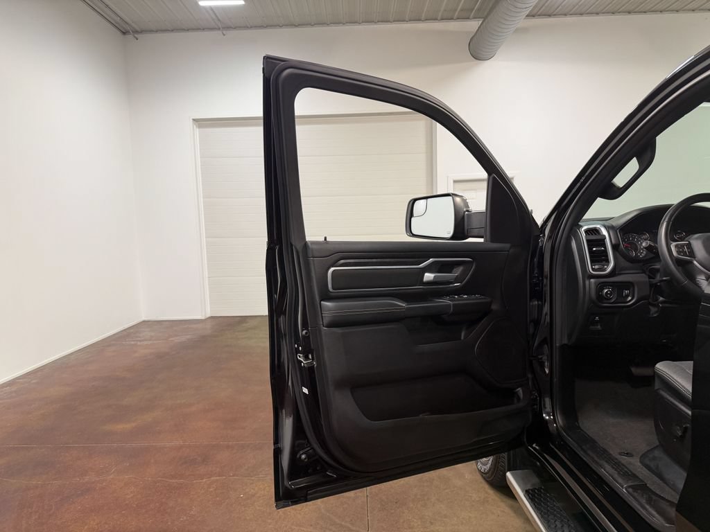Used 2023 RAM 1500 Big Horn AWD/4WD image 55