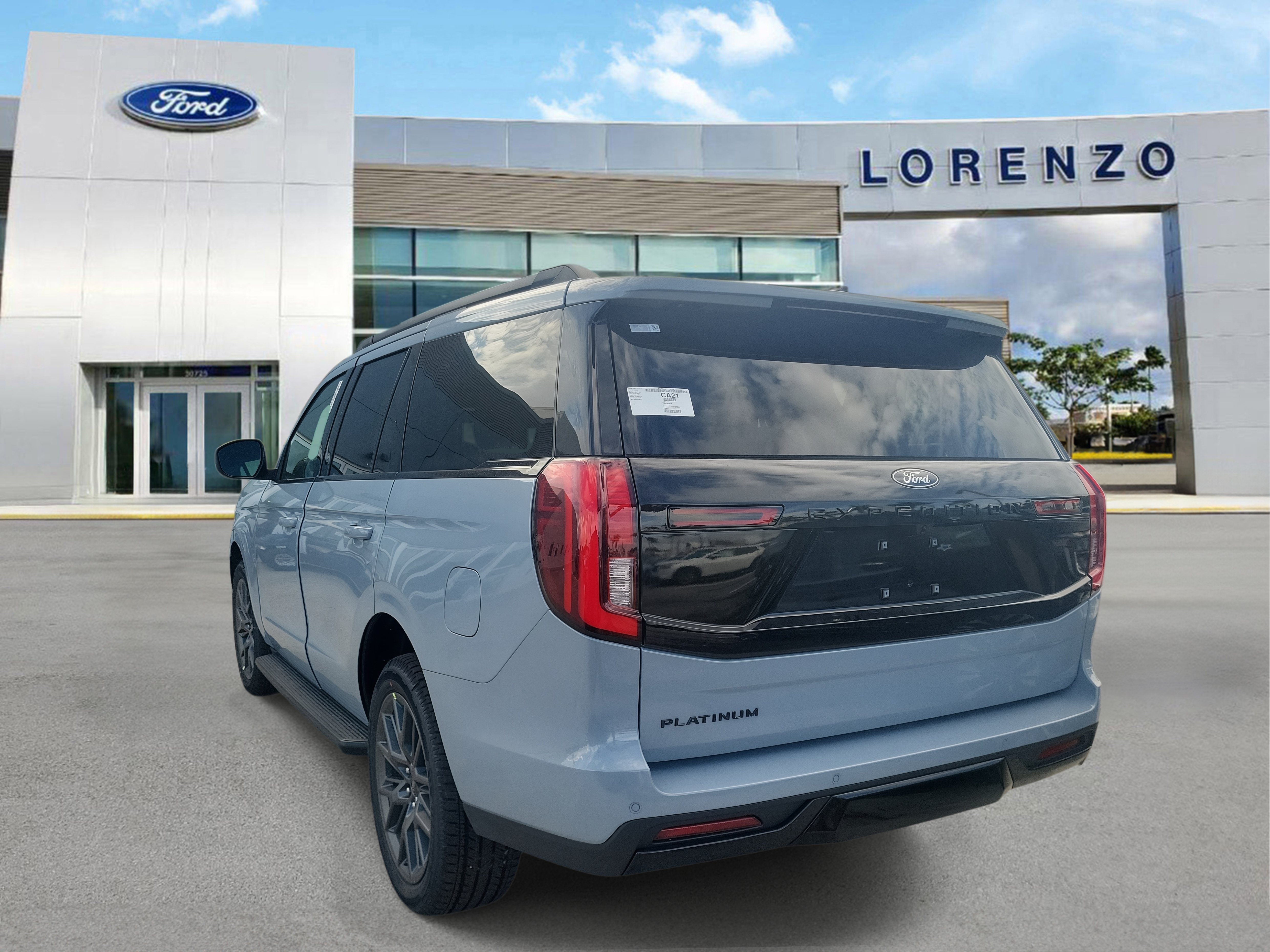 New 2026 Ford Expedition Platinum w/ Stealth Appearance Package AWD/4WD image 6