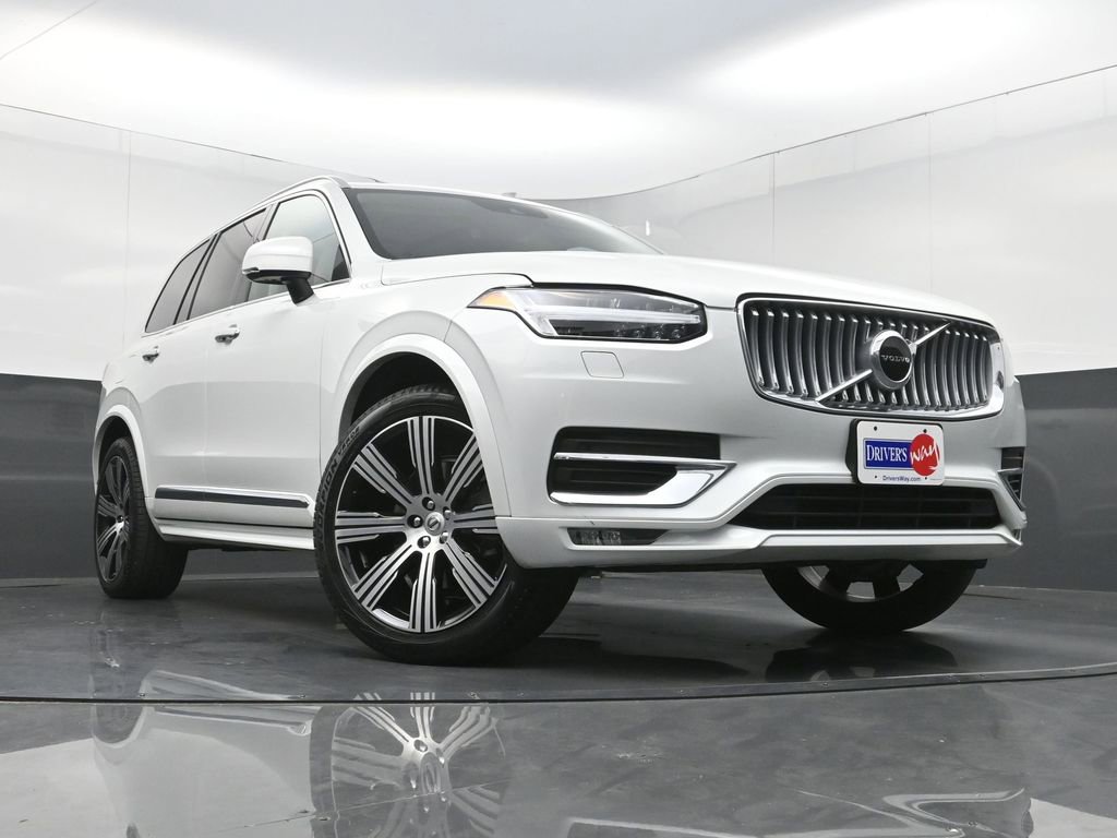 Used 2022 Volvo XC90 T6 Inscription w/ Climate Package image 27