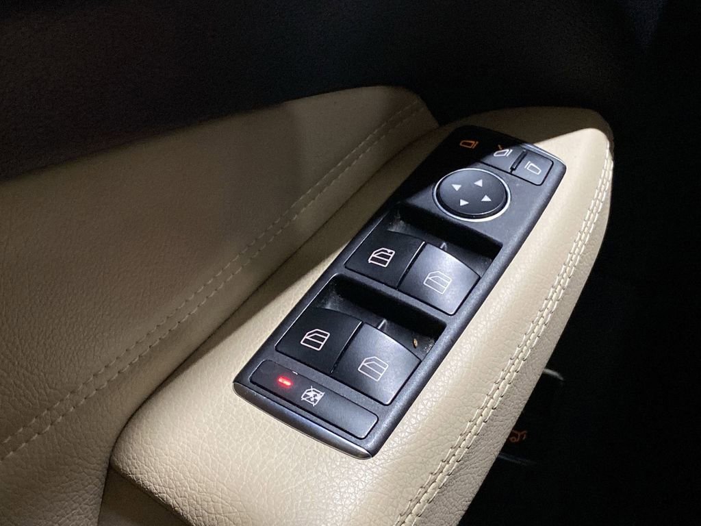 Certified 2017 Mercedes-Benz GLS 450 4MATIC image 9