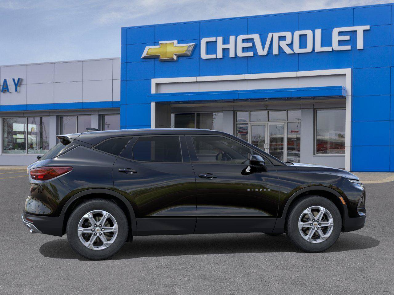 New 2026 Chevrolet Blazer LT w/ LPO, Floor Liner Package AWD/4WD image 5