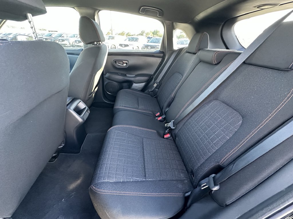Used 2024 Honda HR-V Sport image 18