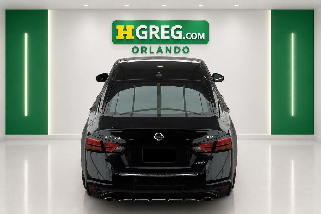 Used 2021 Nissan Altima 2.5 SV w/ SV Premium Package AWD/4WD image 11