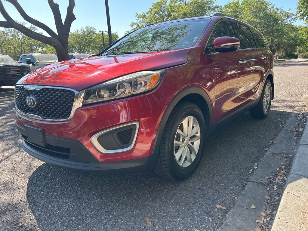 Used 2018 Kia Sorento LX FWD image 3