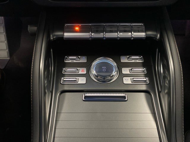 New 2026 Lincoln Nautilus Reserve w/ Jet Appearance Package image 29