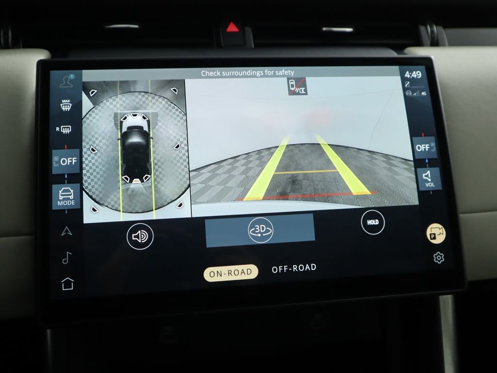 Used 2025 Land Rover Discovery Sport S image 14