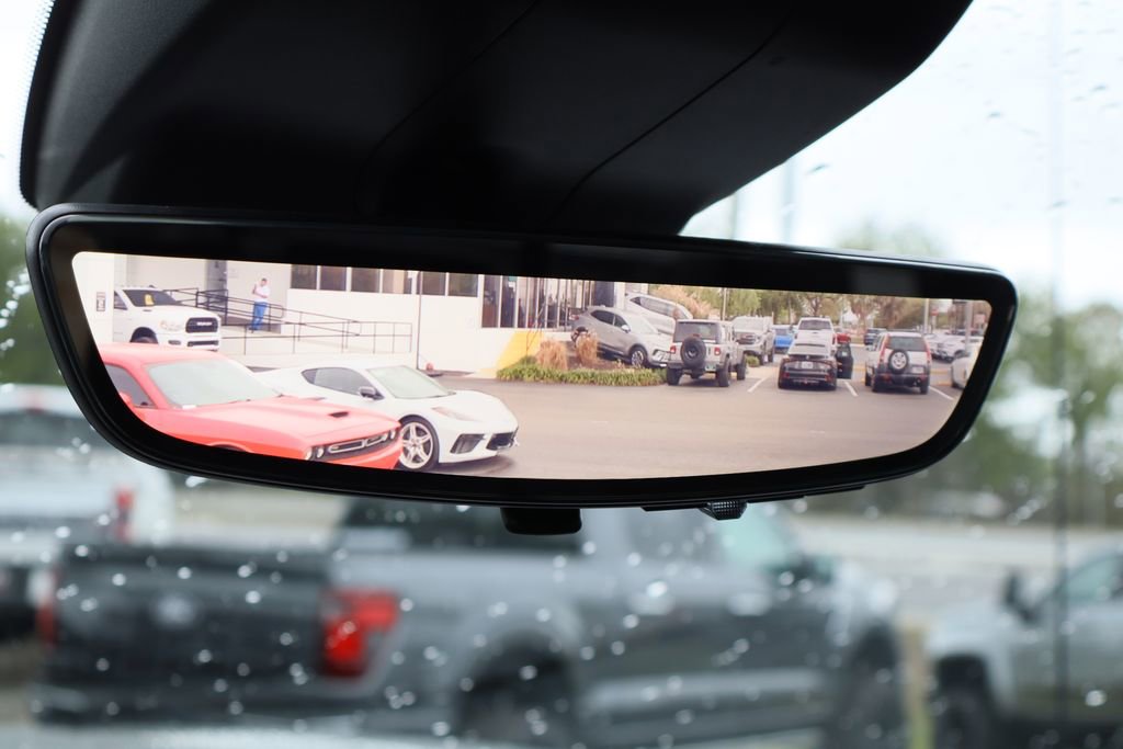 Used 2024 GMC Sierra 1500 AT4 w/ Technology Package image 15