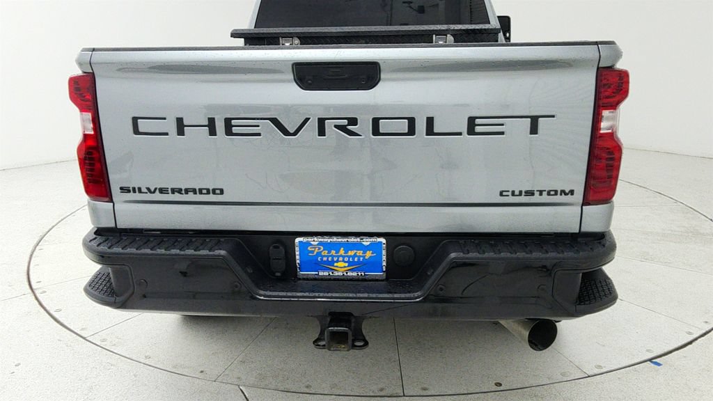 Used 2026 Chevrolet Silverado 2500 Custom w/ Custom Value Package AWD/4WD image 6