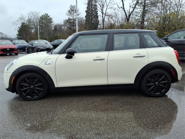 Used 2017 MINI Cooper S image 2