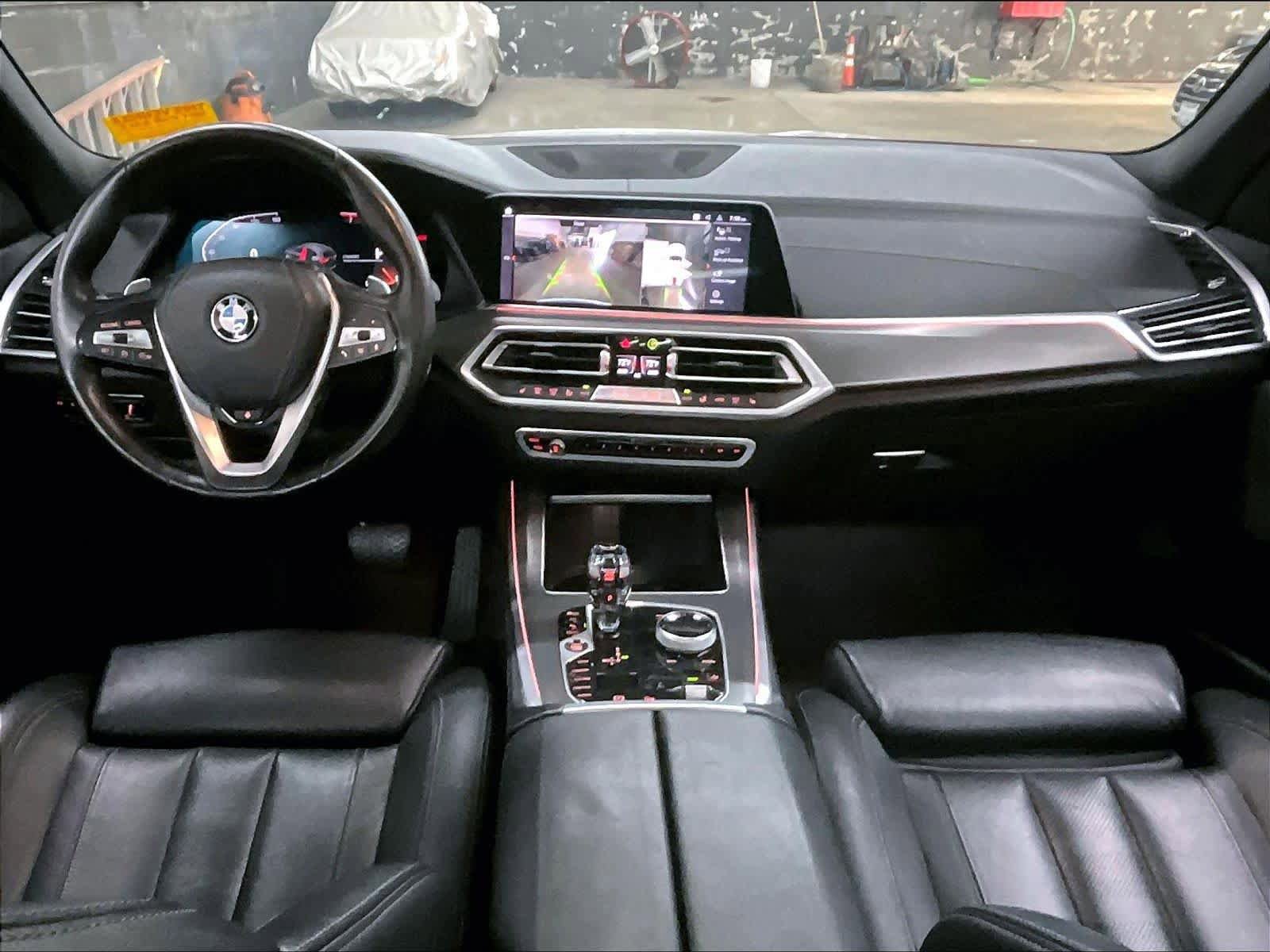 Used 2020 BMW X5 xDrive40i w/ Convenience Package AWD/4WD image 17
