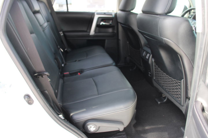 Used 2017 Toyota 4Runner Limited image 18