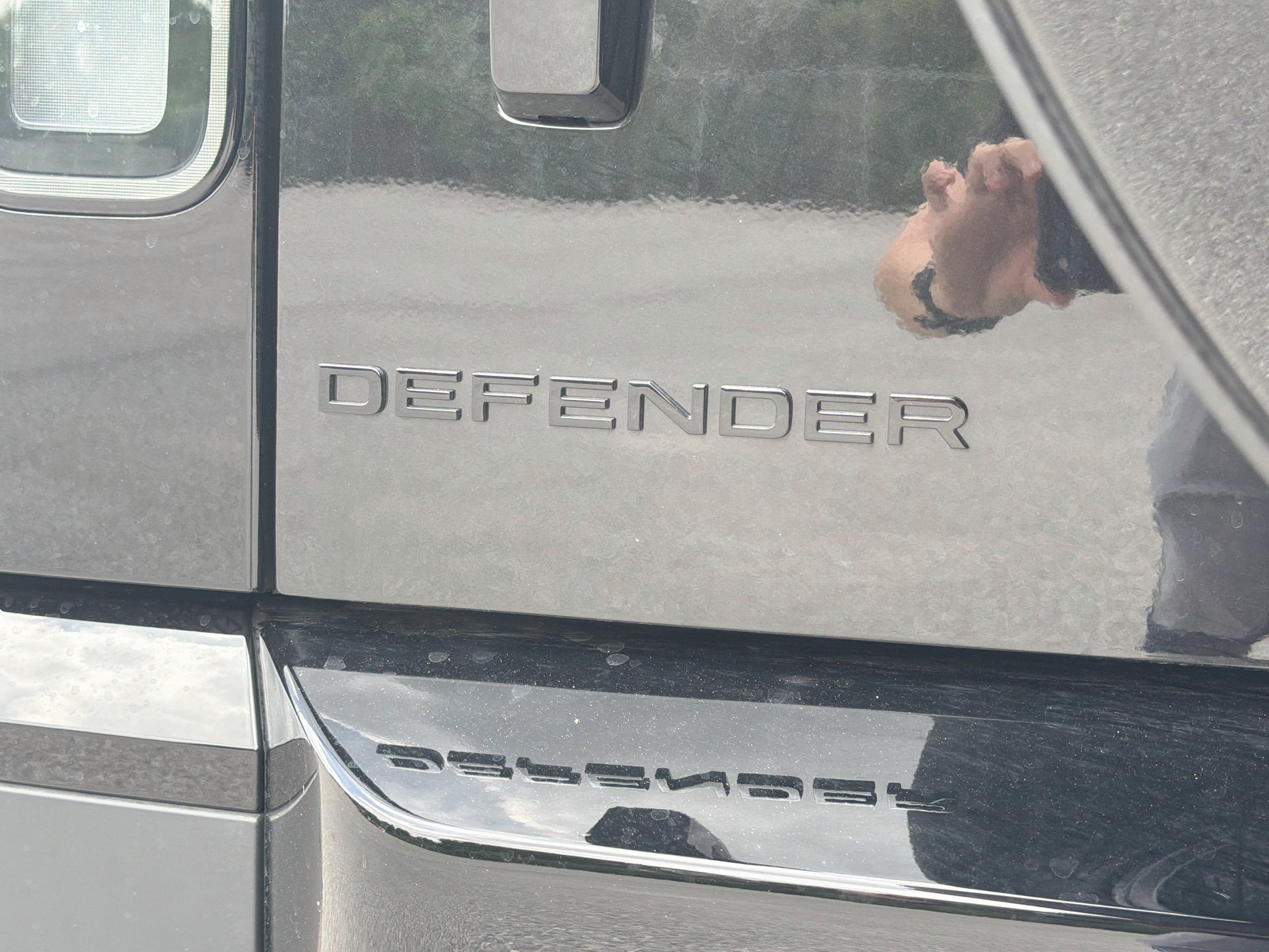 New 2026 Land Rover Defender 110 S AWD/4WD image 11