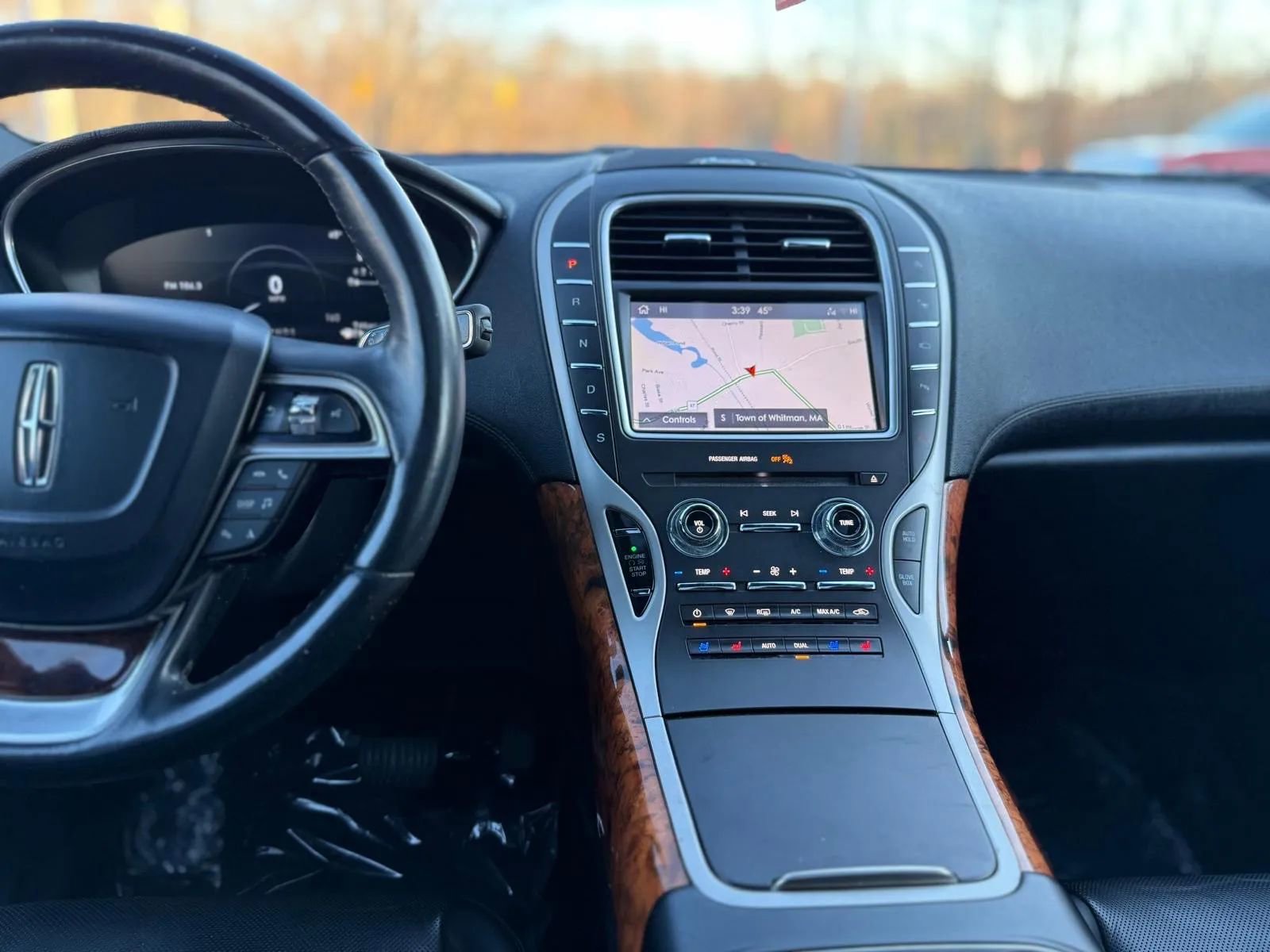 Used 2020 Lincoln Nautilus Reserve image 15