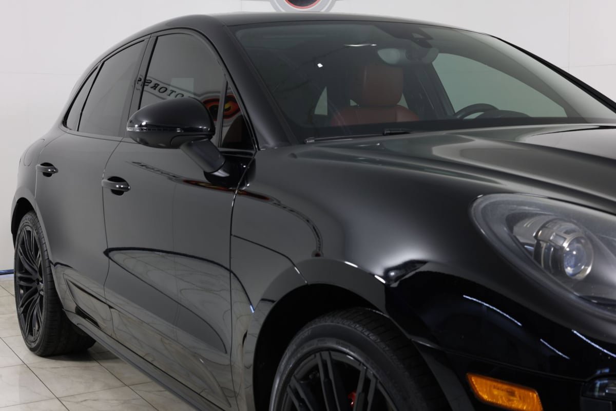Used 2017 Porsche Macan GTS AWD/4WD image 39