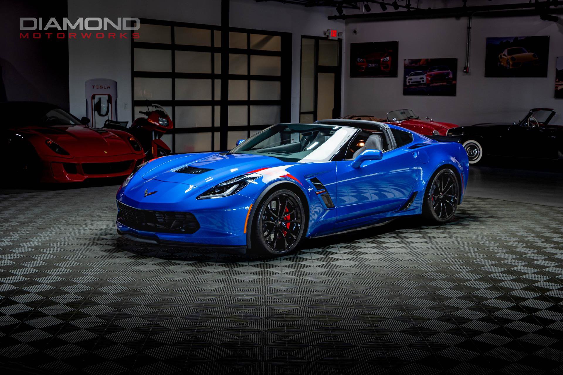 Used 2019 Chevrolet Corvette Grand Sport w/ Carbon Flash Badge Package image 47